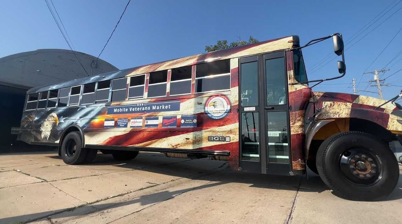 Mobile Veterans Market bus in Racine.