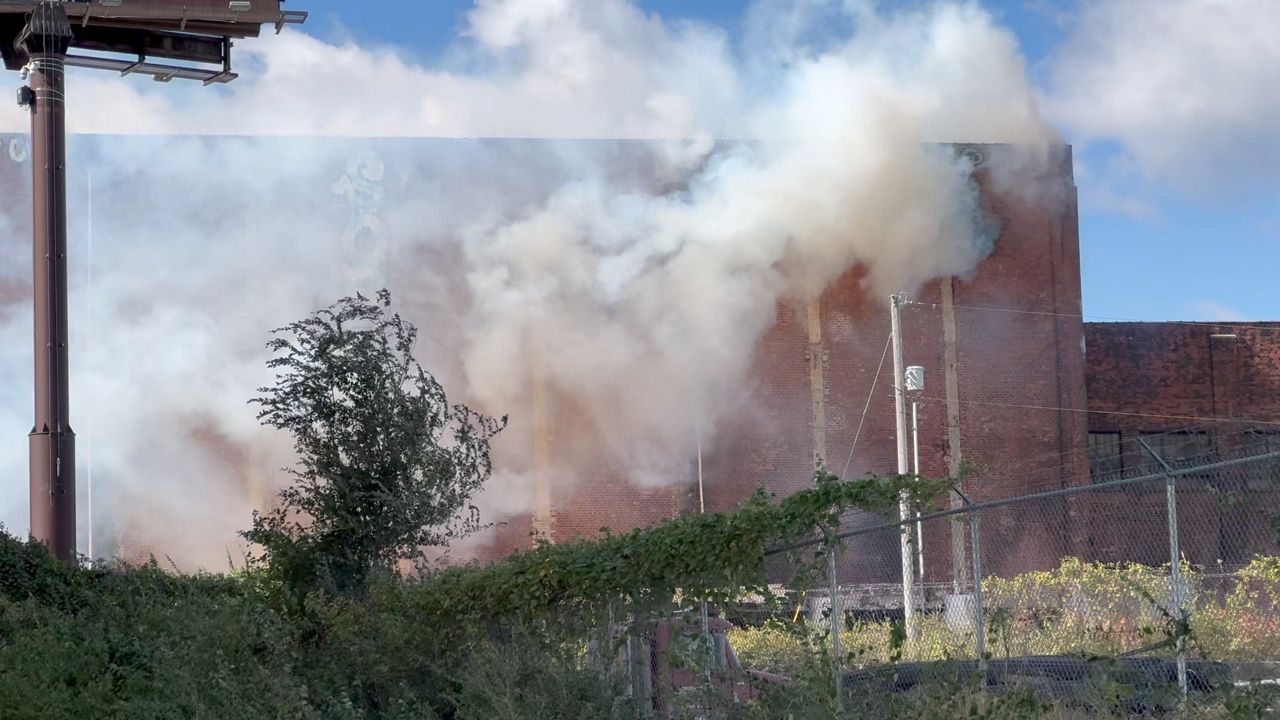 Smoke from an abandoned warehouse fire at Broadway and Mullanphy forced the St. Louis Fire Department to ask MoDOT to close the Stan Musial Veterans Memorial Bridge downtown for up to 2 days late Monday night. (Courtesy: St. Louis Fire Dept.)