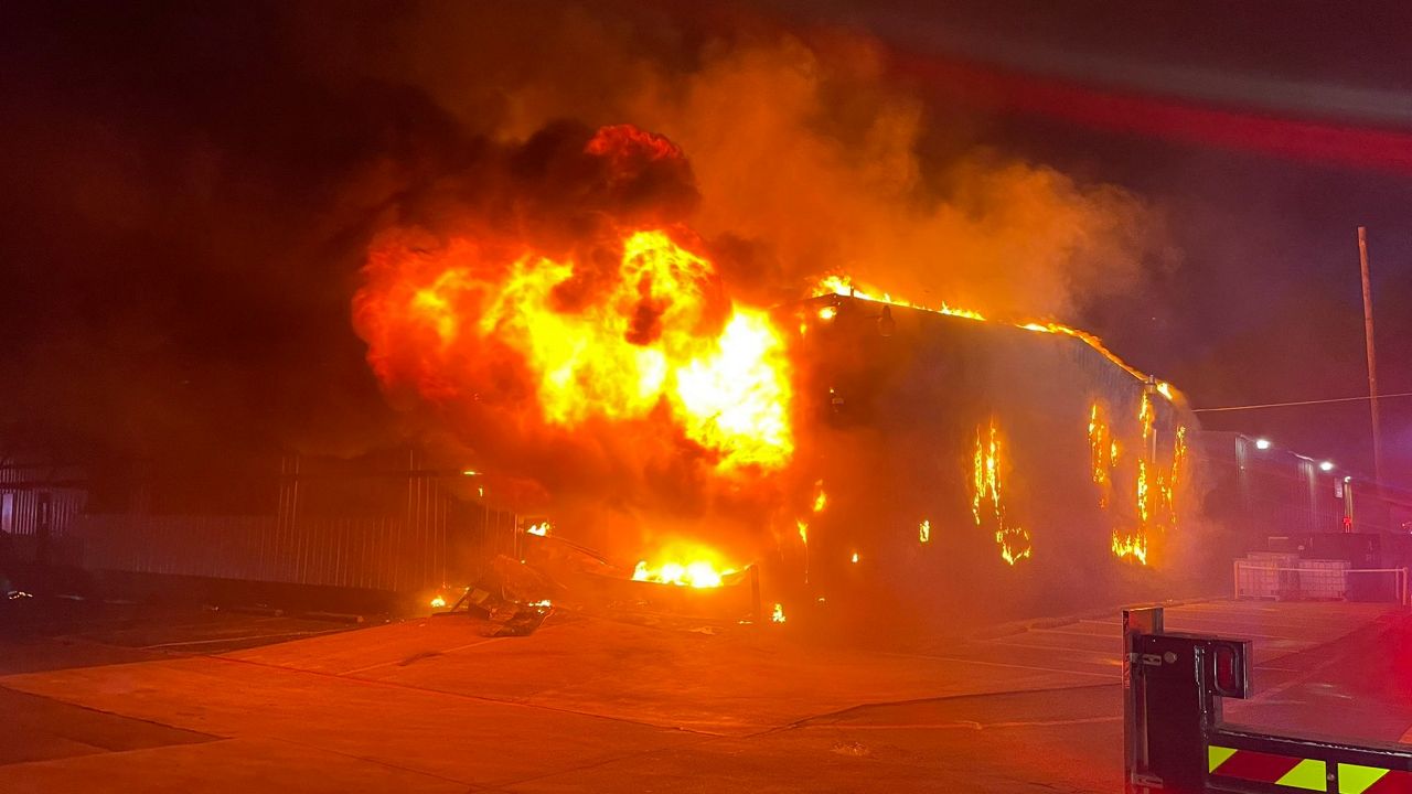 Warehouse on fire. (Austin Fire Twitter)