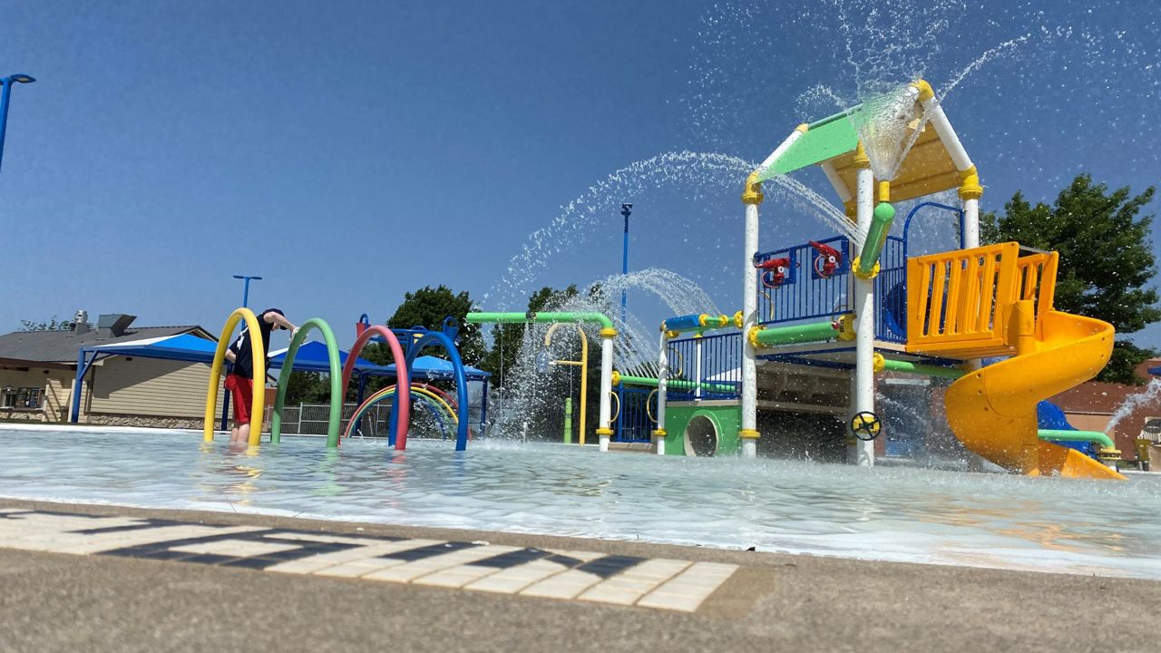 Texas waterparks reopen for 2021 season