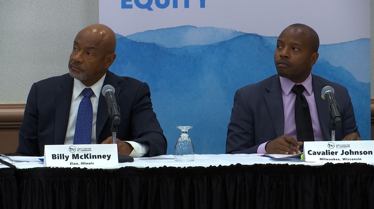 Milwaukee Mayor Cavalier Johnson sits with Mayor Billy McKinney of Zion, Illinois at the Mayors Commission on Water Equity hearing (Spectrum News/Andrew Havranek) 