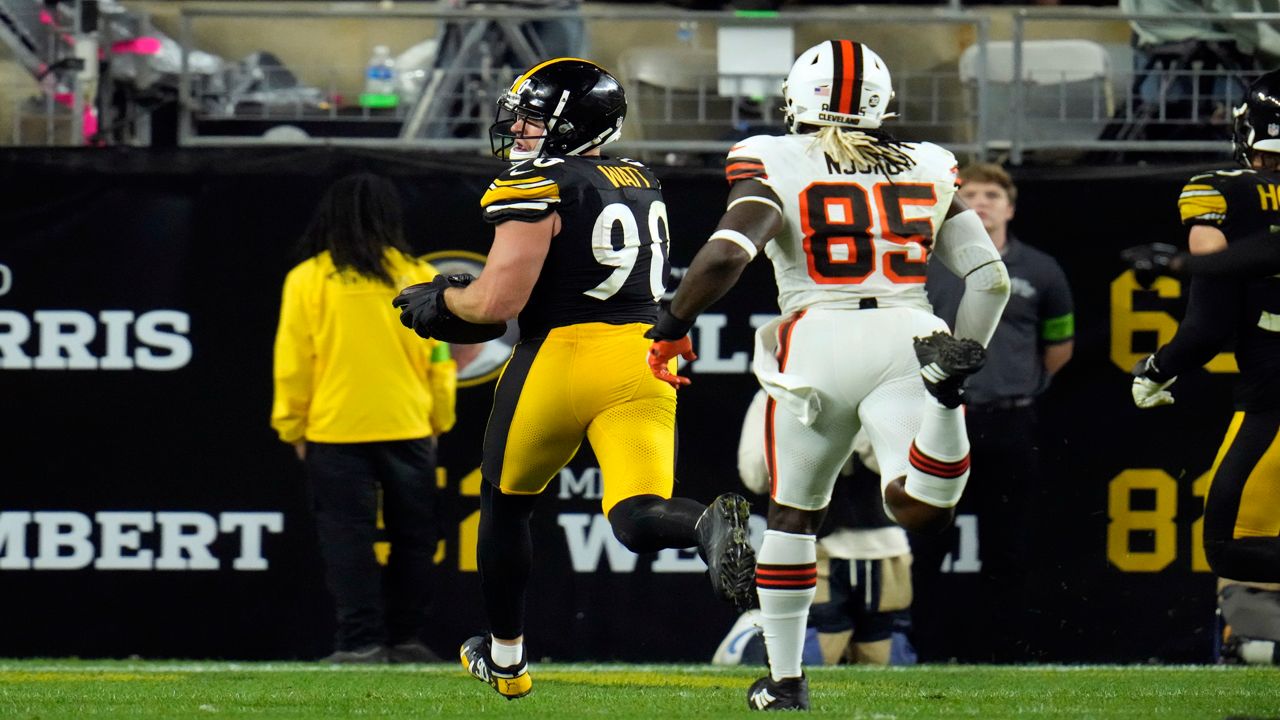 T.J. Watt's scoop-and-score lifts Steelers past Browns 26-22 as