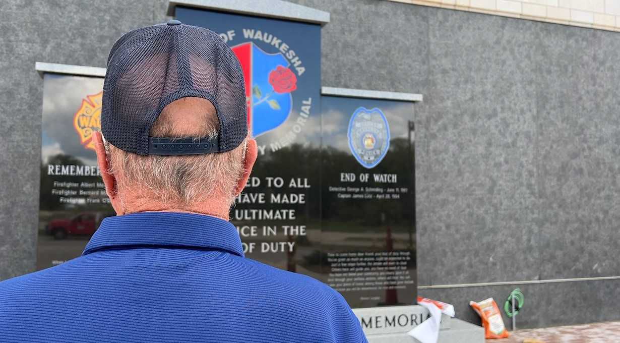 Waukesha unveils city’s first public safety memorial