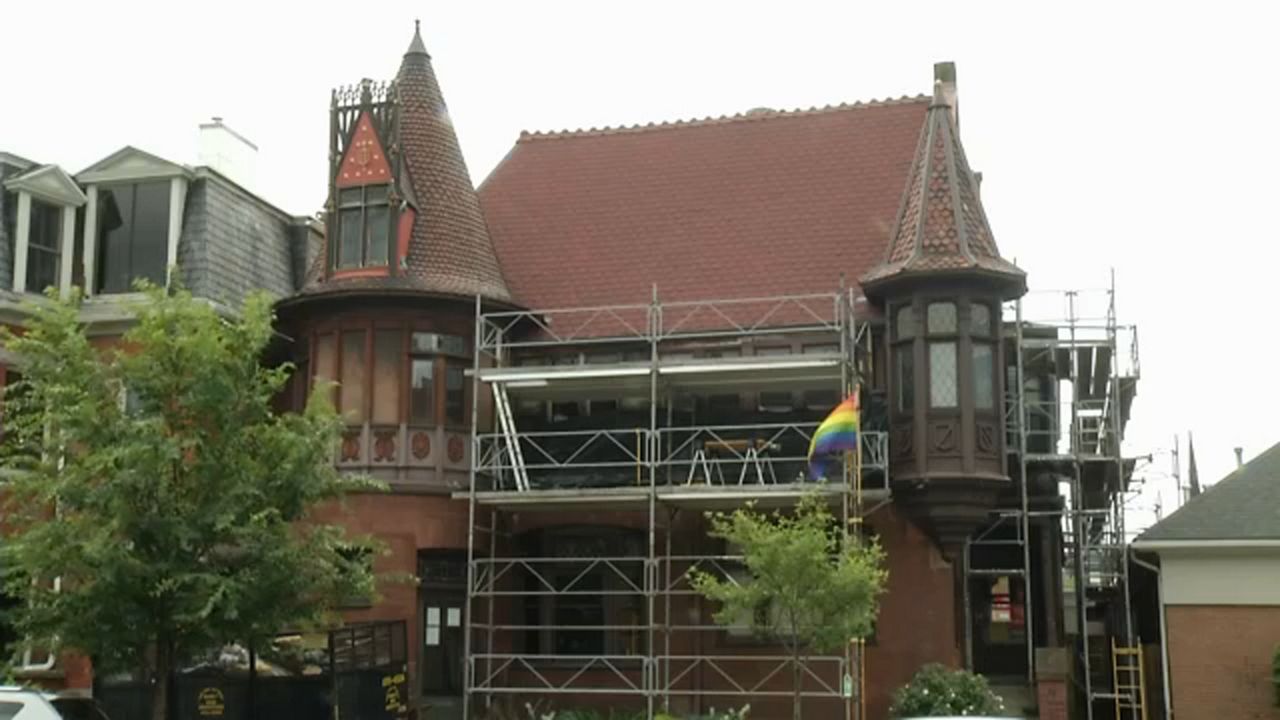 Buffalo Couple Restores Historic Home