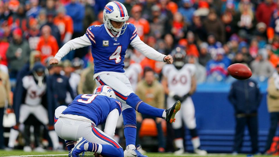 Buffalo Bills kicker Tyler Bass beats out Stephen Hauschka for job