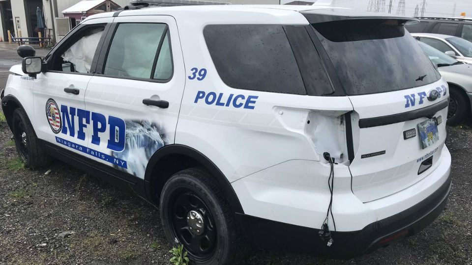 Niagara Falls Police Fleet Falling Apart 