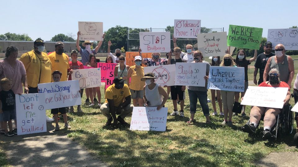 Bullying and drug-related cases in New York schools rising, state comptroller says