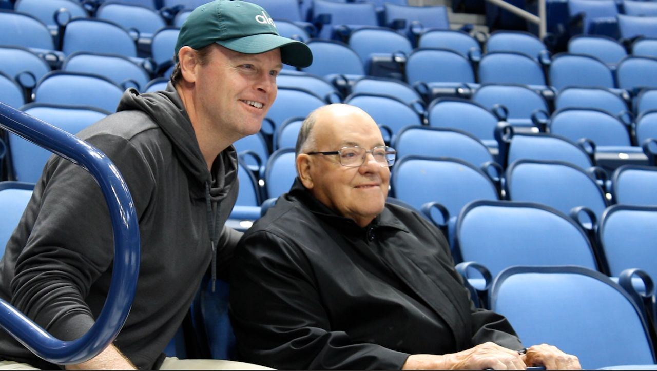 Kevyn Adams and Scotty Bowman (Spectrum News 1/Rachel Hopmayer Photo)