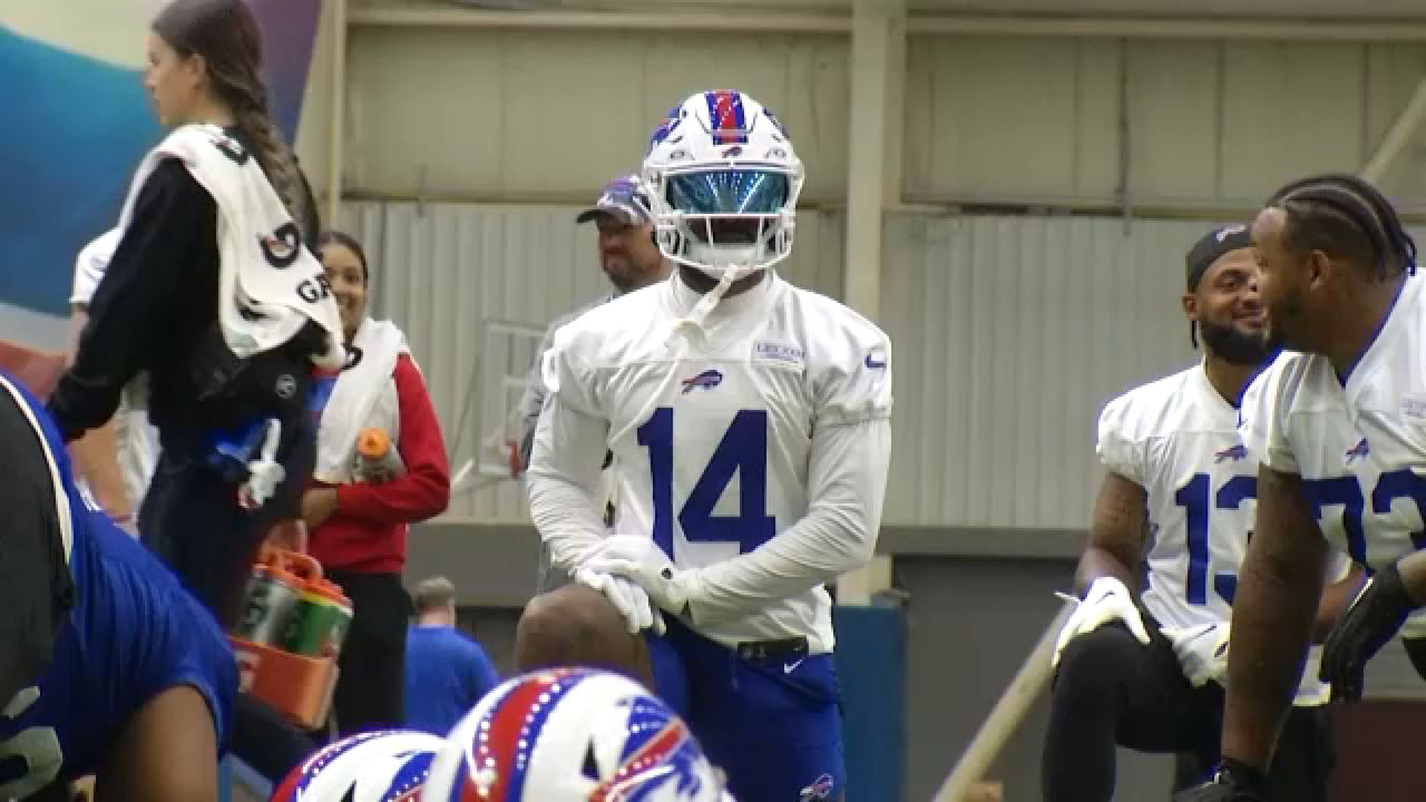 Bills WR Stefon Diggs back with team at minicamp