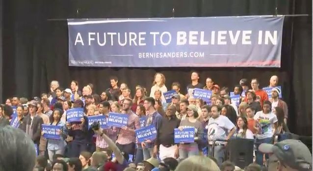 Thousands Attend Sanders Rally