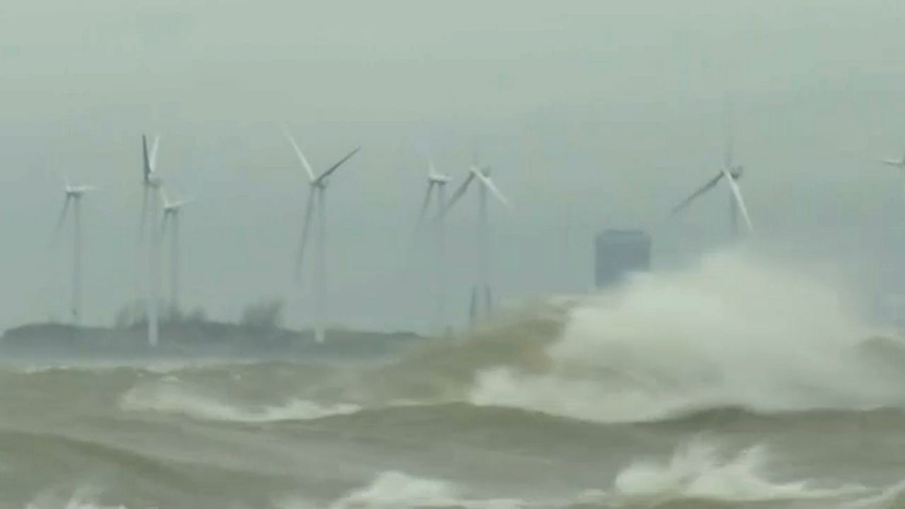 Lake Erie water levels continue to trend lower