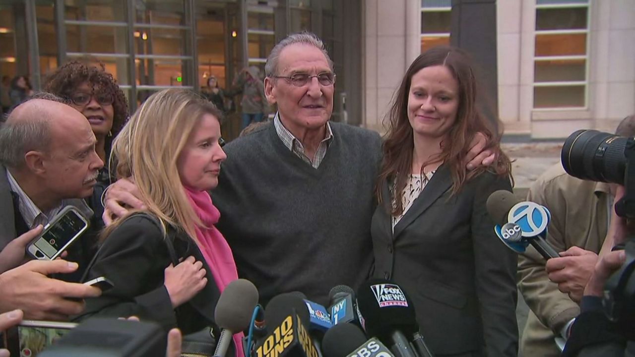 Vincent Asaro Found Not Guilty in 'Goodfellas' Lufthansa Jewelry Heist ...