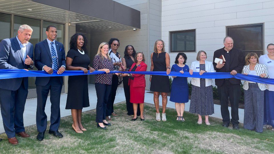 City of Rochester celebrates opening of Barrington House