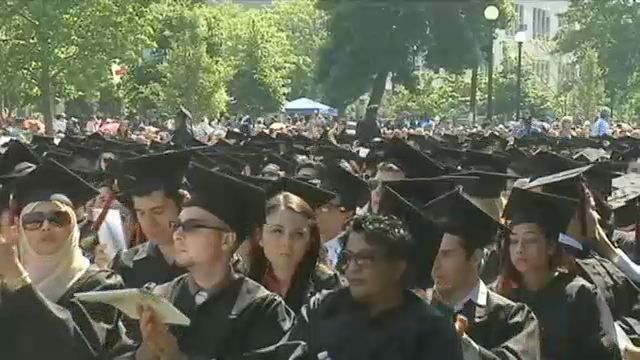 Tips for Recent Graduates Struggling to Enter the Job Market