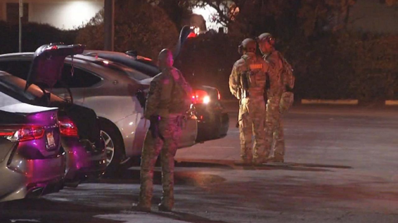 Suspect in Custody After Gunshots, Standoff At Apartments