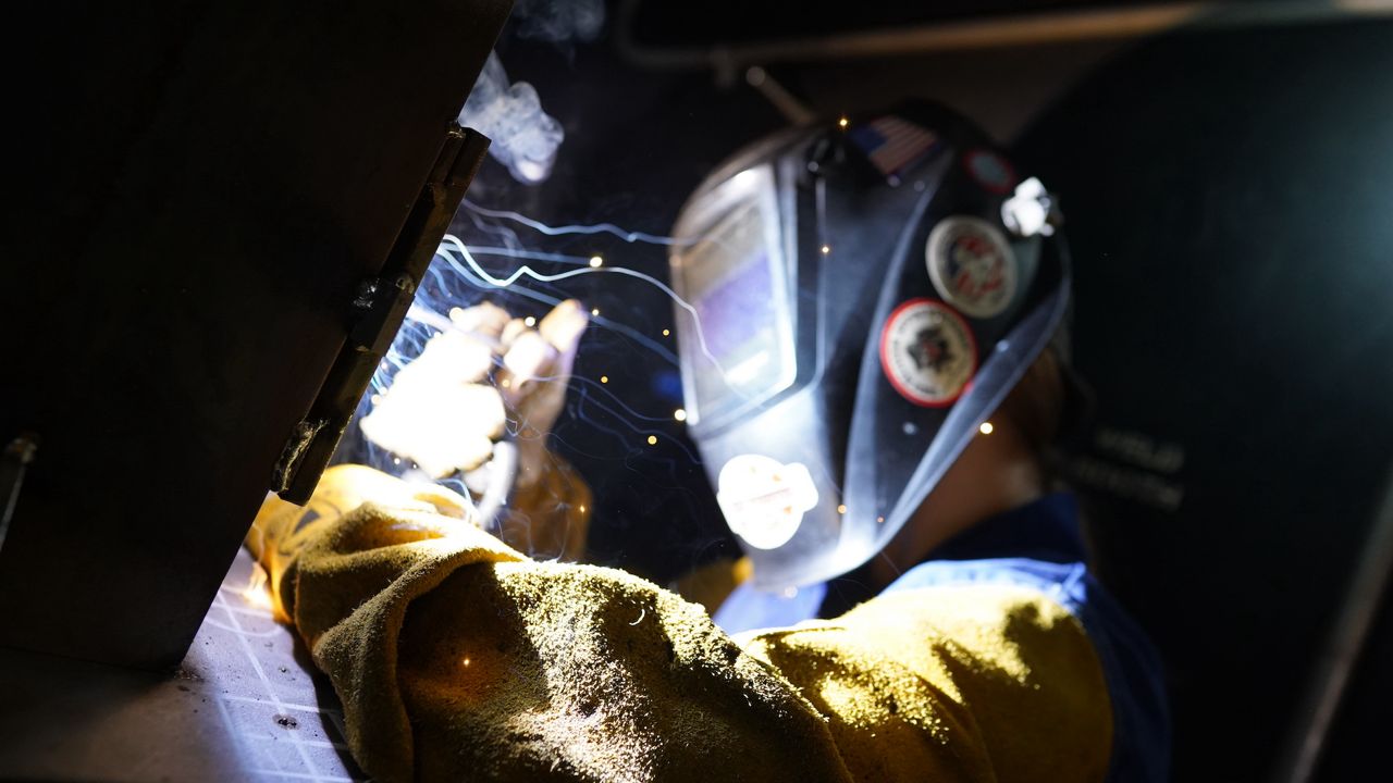 JCPS hosts first ever allgirls welding competition