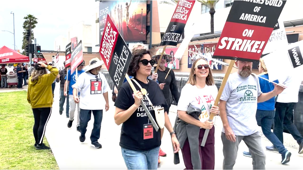 Wga Strike Continues Into Second Month