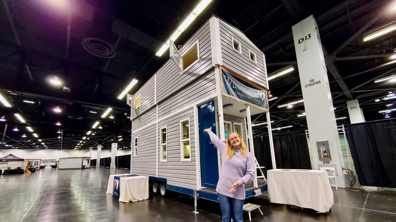 Tiny houses multiply amid big issues as communities tackle homelessness –  Orange County Register