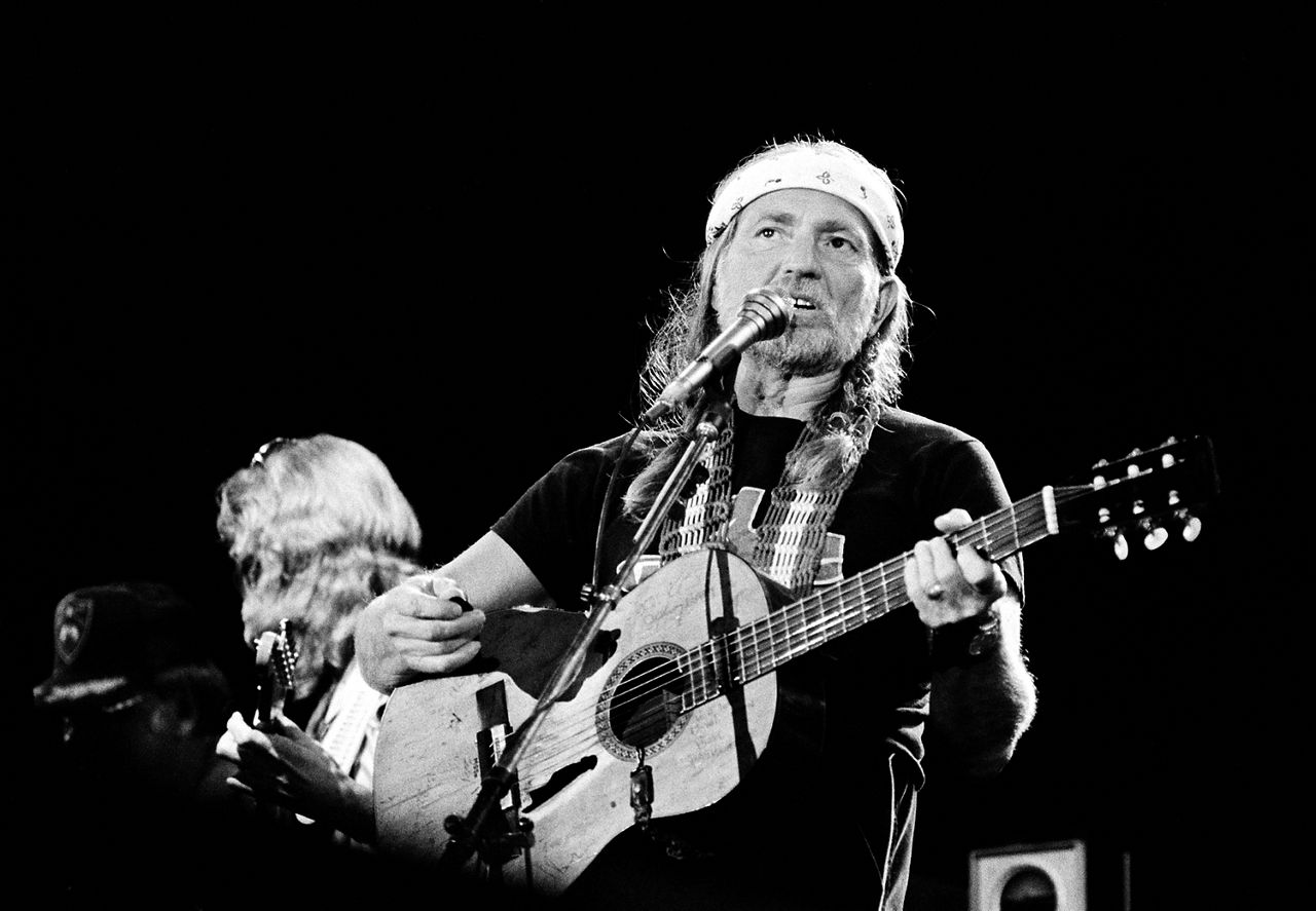 Country singer Willie Nelson performs as the closing act at the US Festival in Devore, Ca., Saturday night, June 5, 1983. (AP Photo/Michael Tweed)