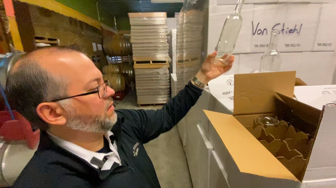 Wisconsin wineries work through supply chain sour grapes - Vimarsana News