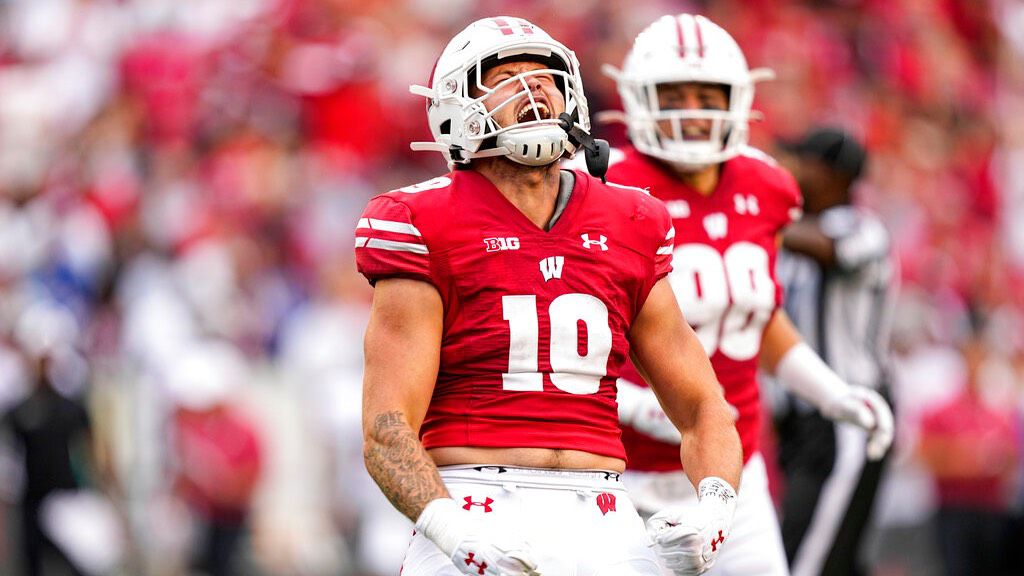 Kauai native Nick Herbig declares for NFL Draft