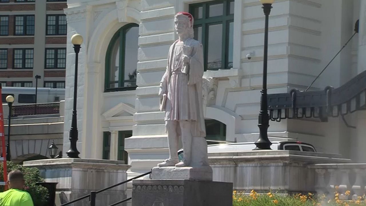 Worcester's Place in the Statue Debate