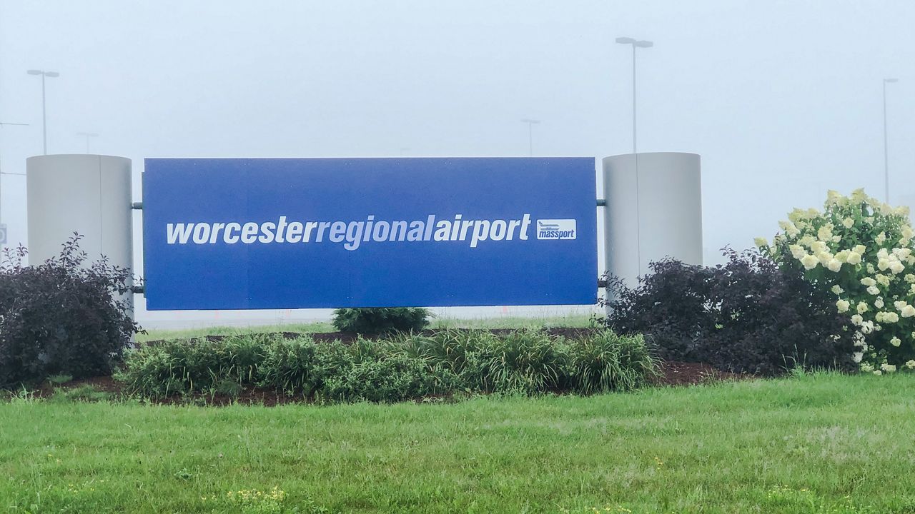 Parking at Worcester Regional Airport