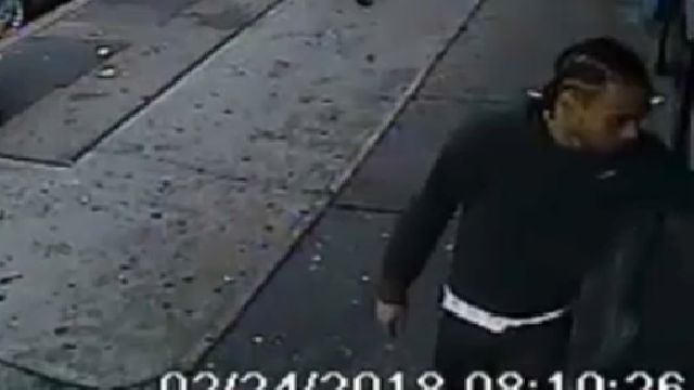 Police seek gunman who shot man outside Bronx restaurant