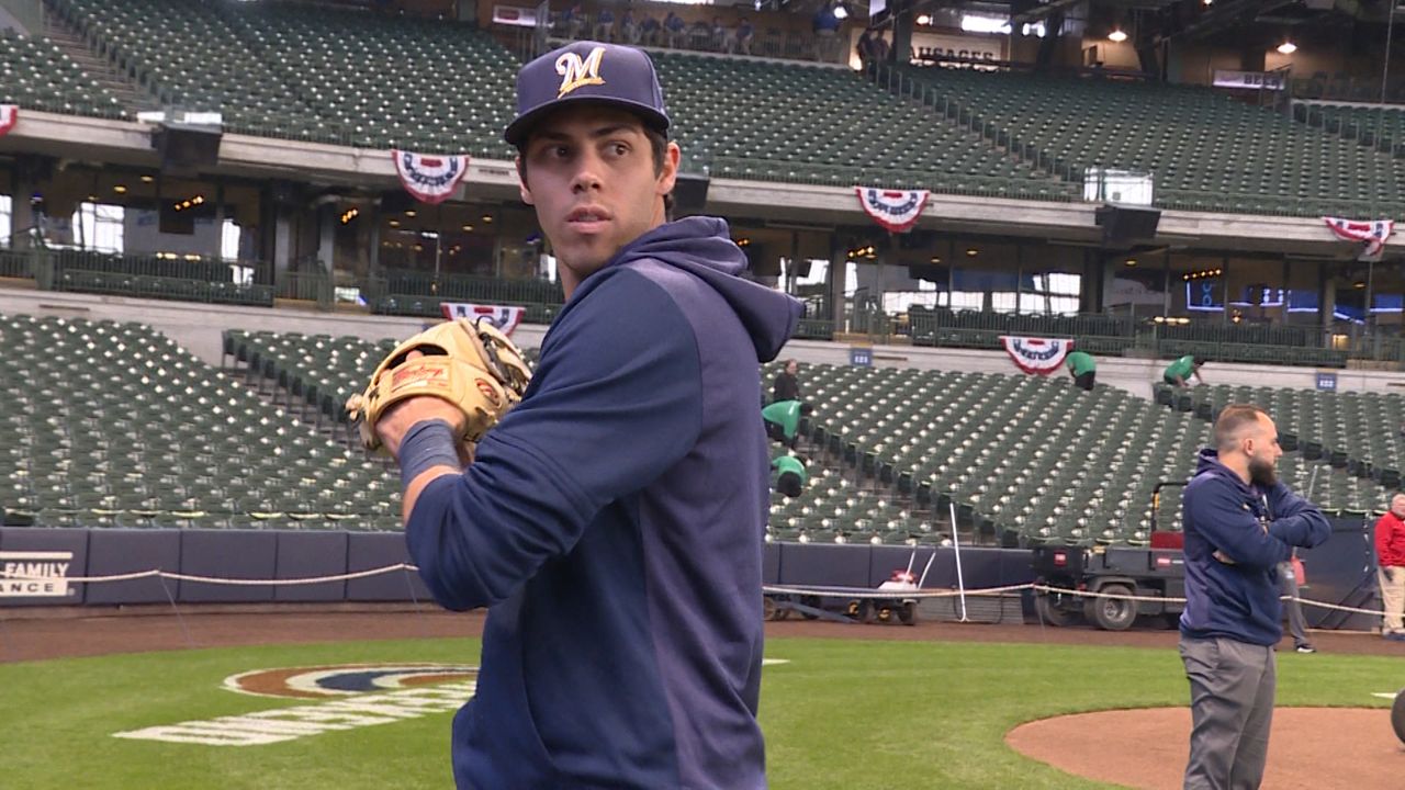 Christian Yelich thanks mom for her years of support