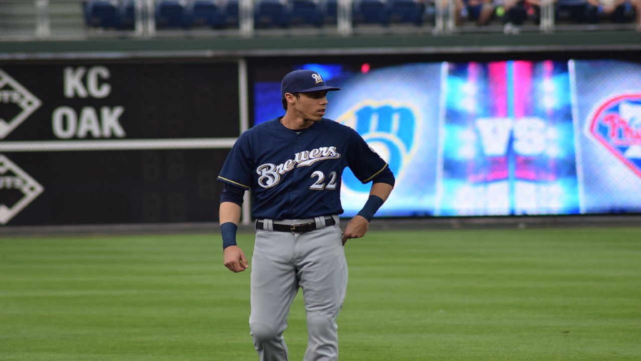 Christian Yelich, Brewers thrilled about long-term contract