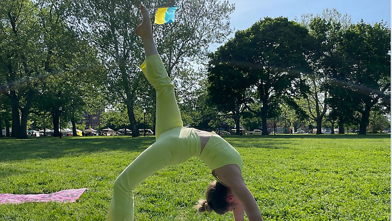 Ukrainian yoga teacher hosts benefit classes in Cleveland