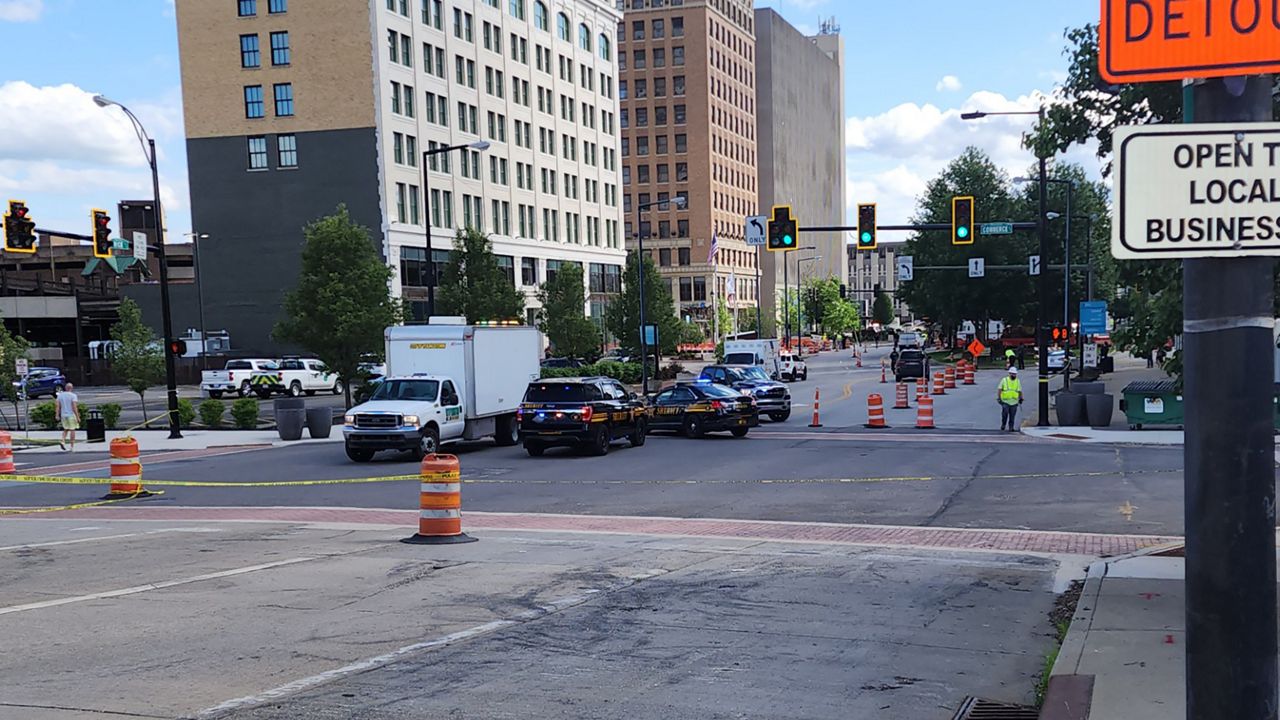 Officials on the scene in downtown Youngstown after an explosion inside the JPMorgan Chase building on Tuesday, May 28, 2024. (Photo courtesy Dennis Biviano) 