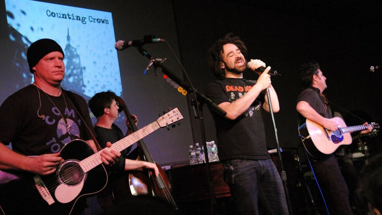 Counting Crows. Photo/AP