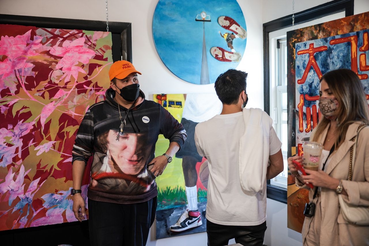 Felix Art Fair opens at Hollywood Roosevelt Hotel