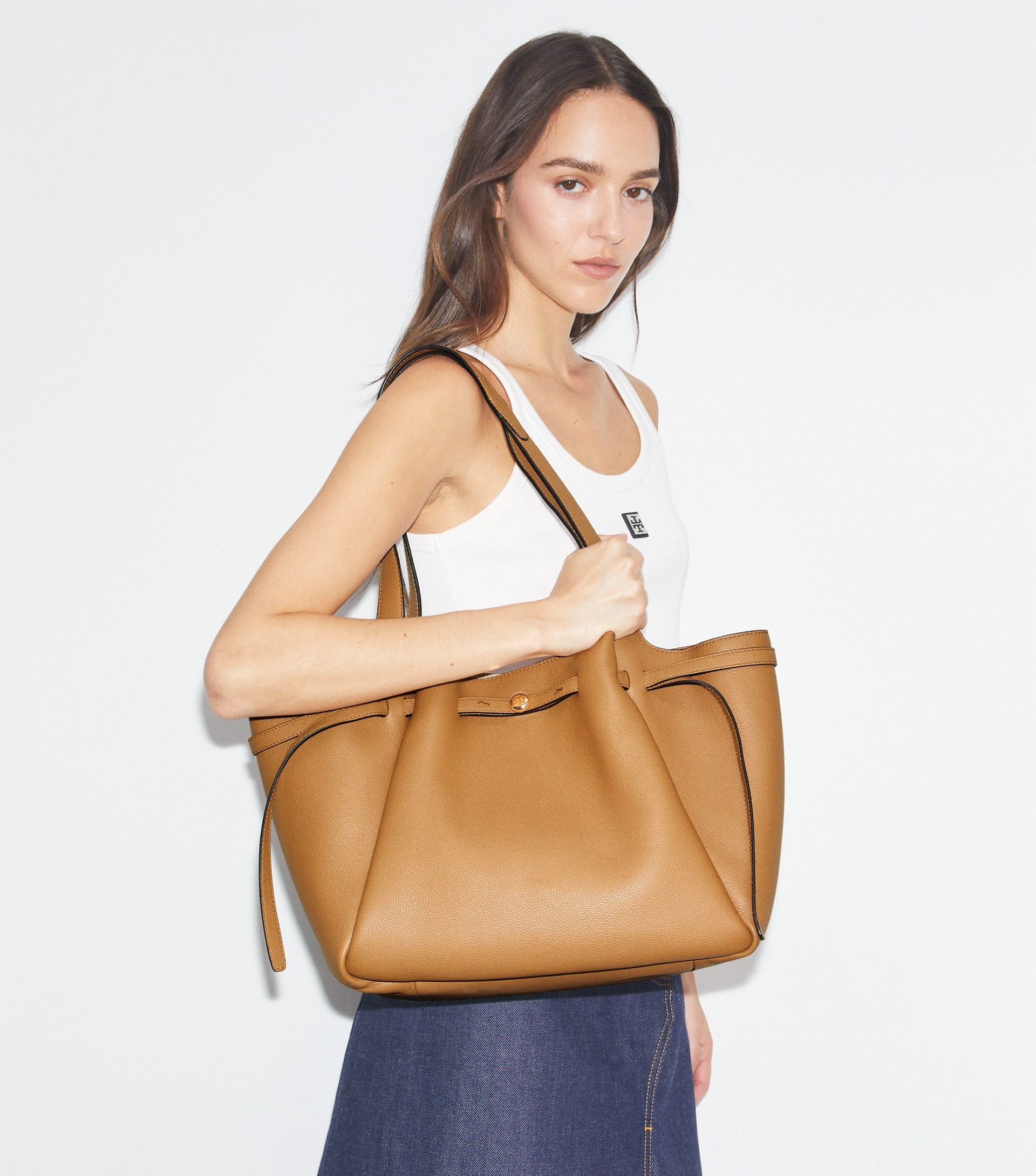 Romy Tote image number 1