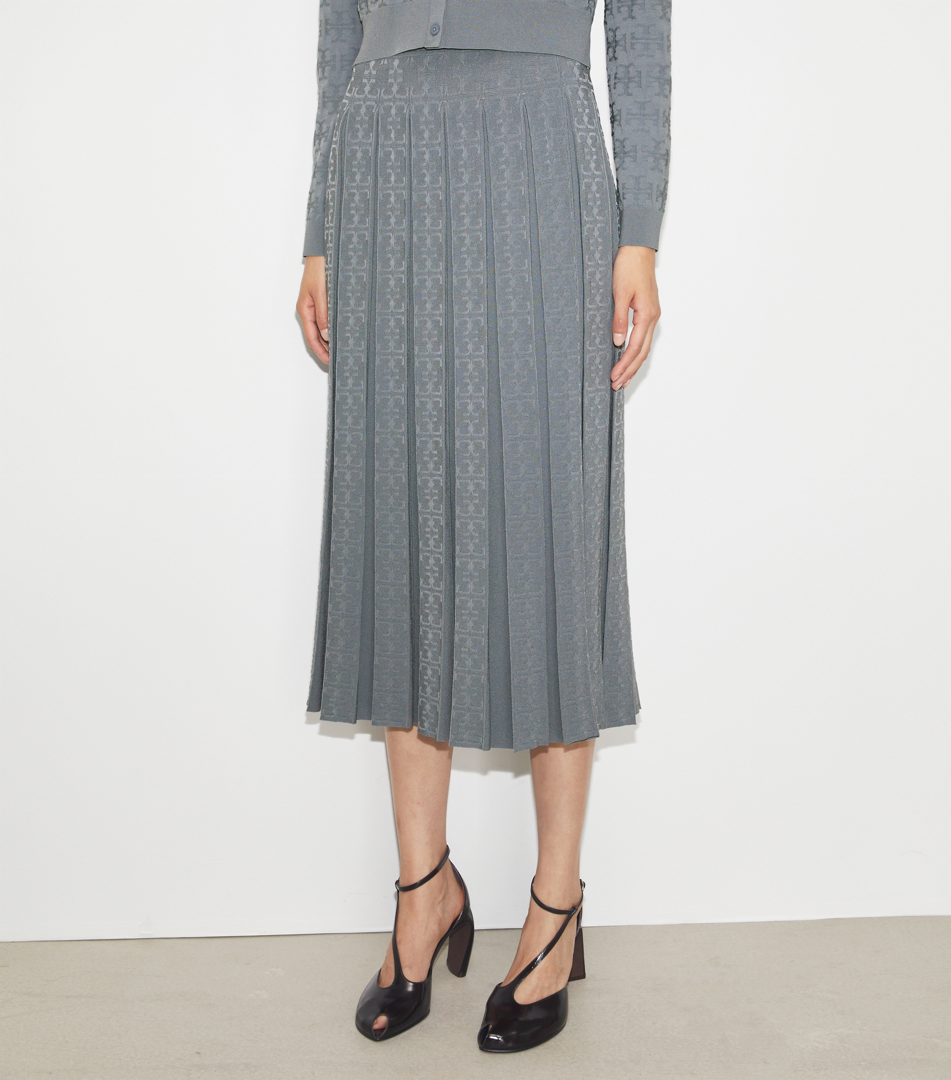 T Monogram Jacquard Skirt image number 3