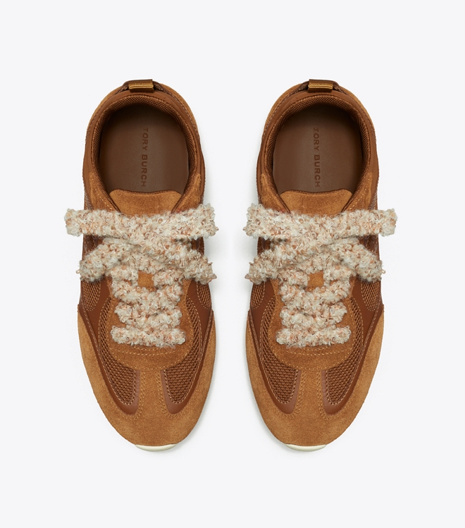 Field Sneaker