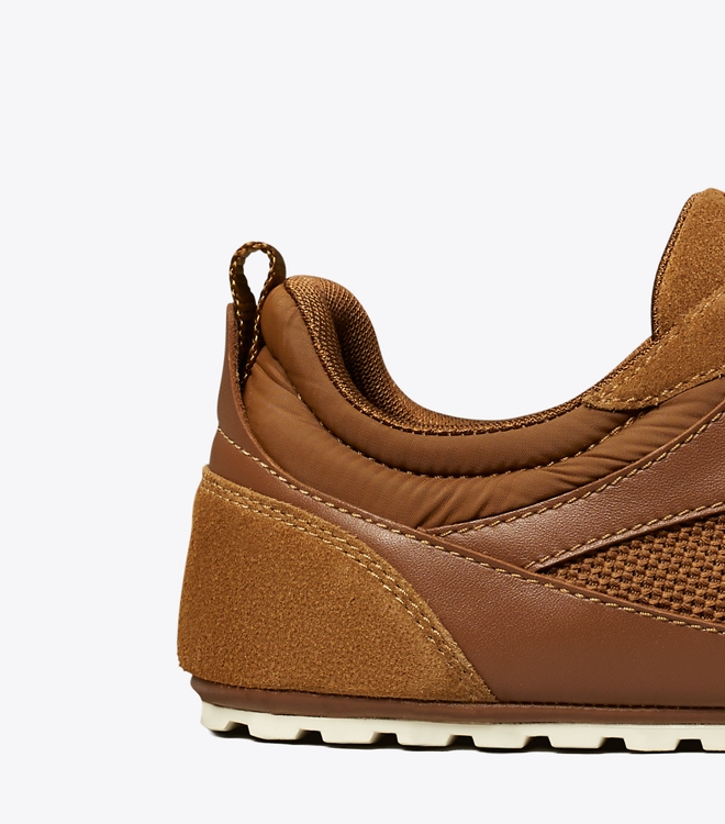 Field Sneaker
