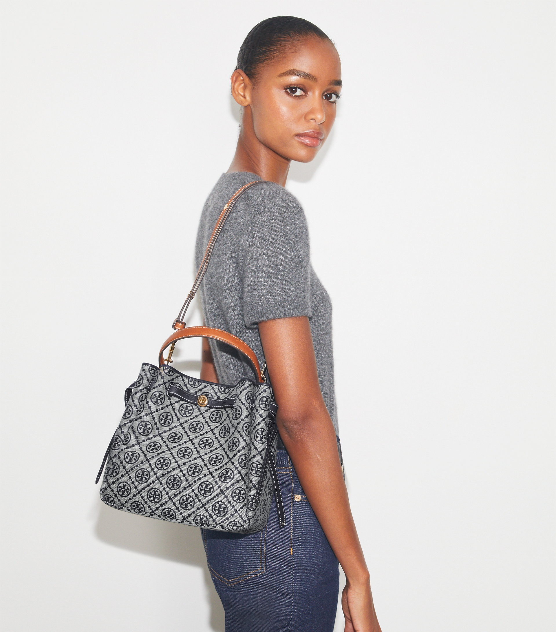 T Monogram Romy Bucket Bag image number 1