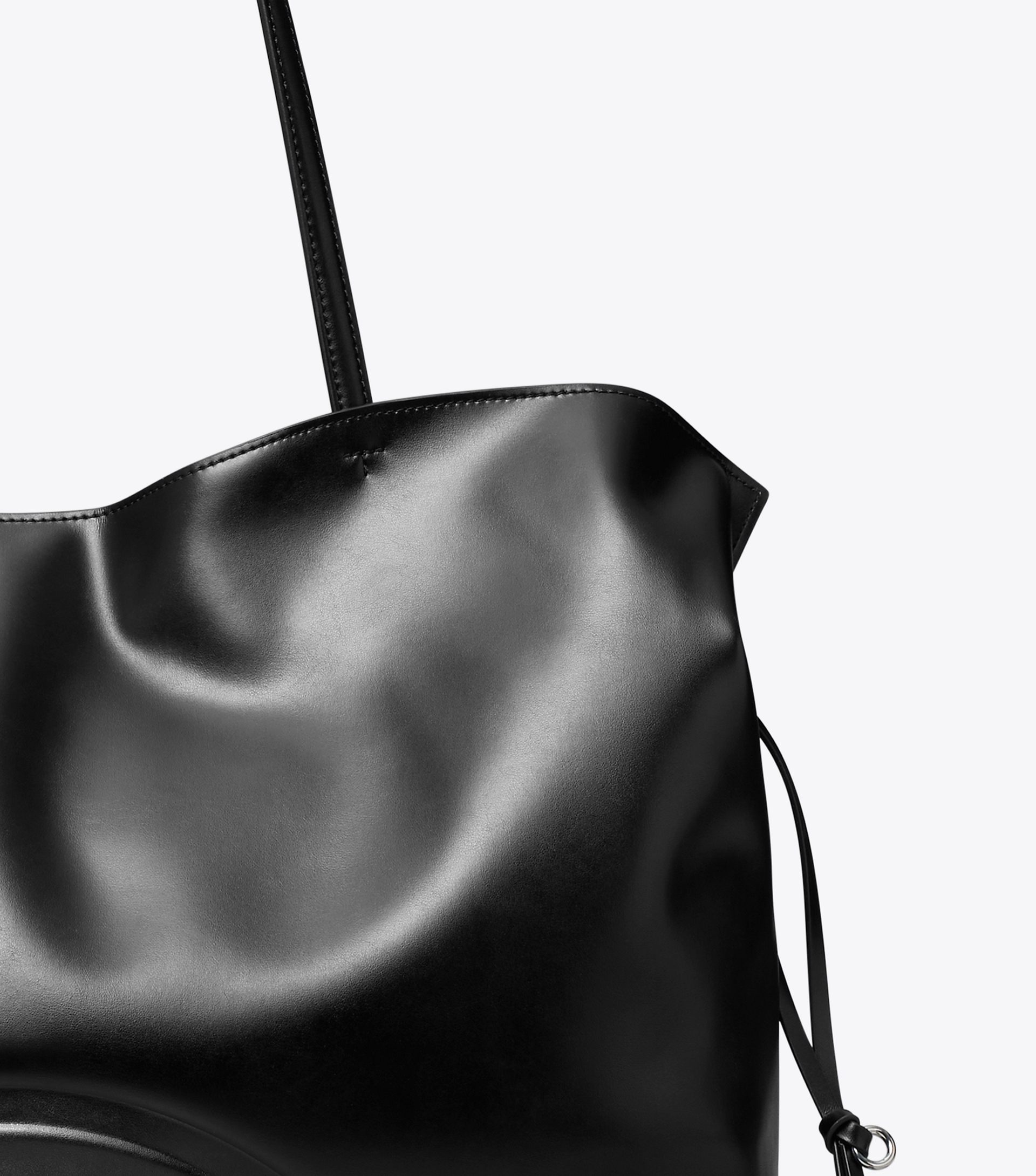 Ella natuura&trade; Drawstring Tote image number 3