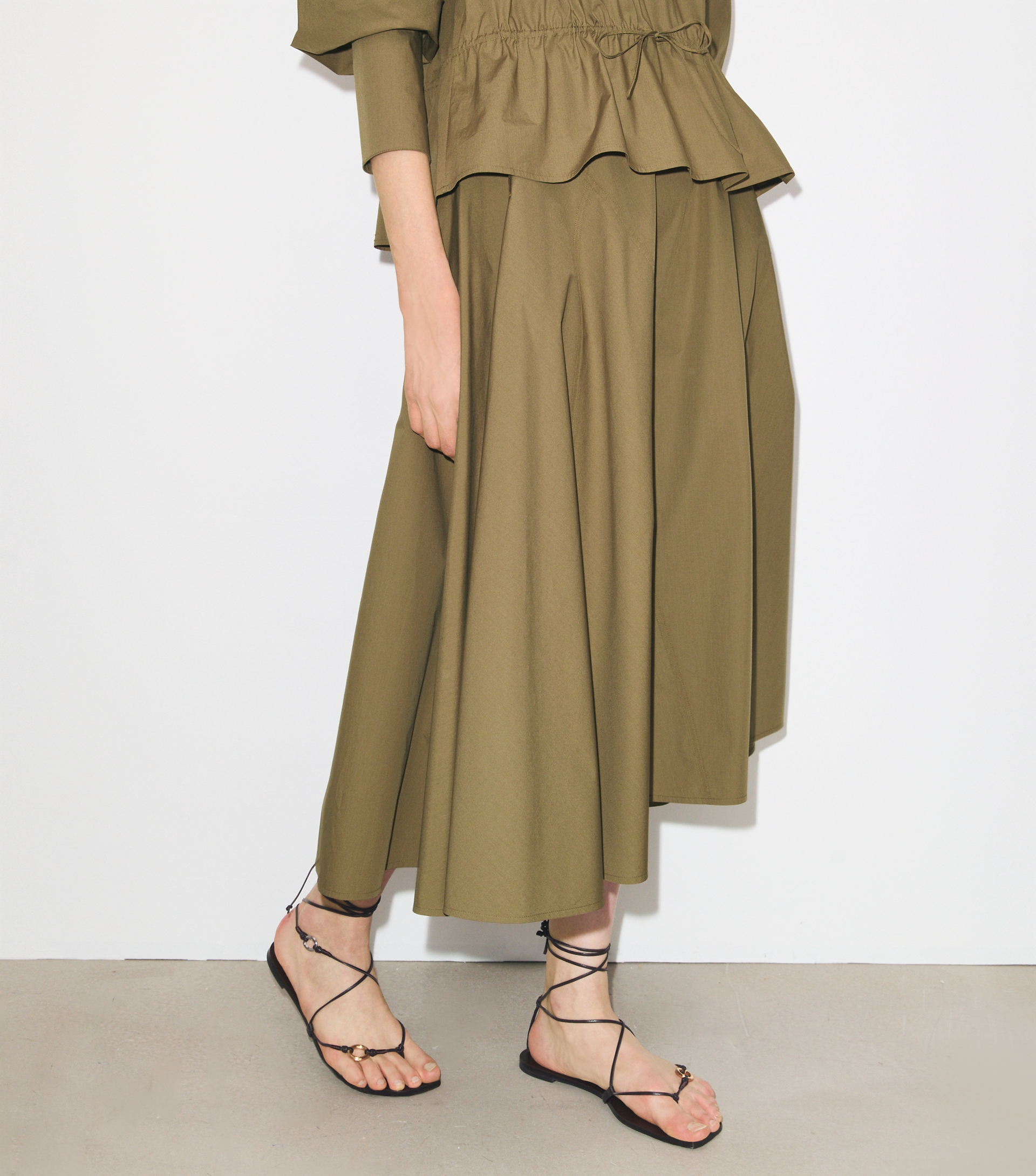 Cotton Poplin Skirt image number 3