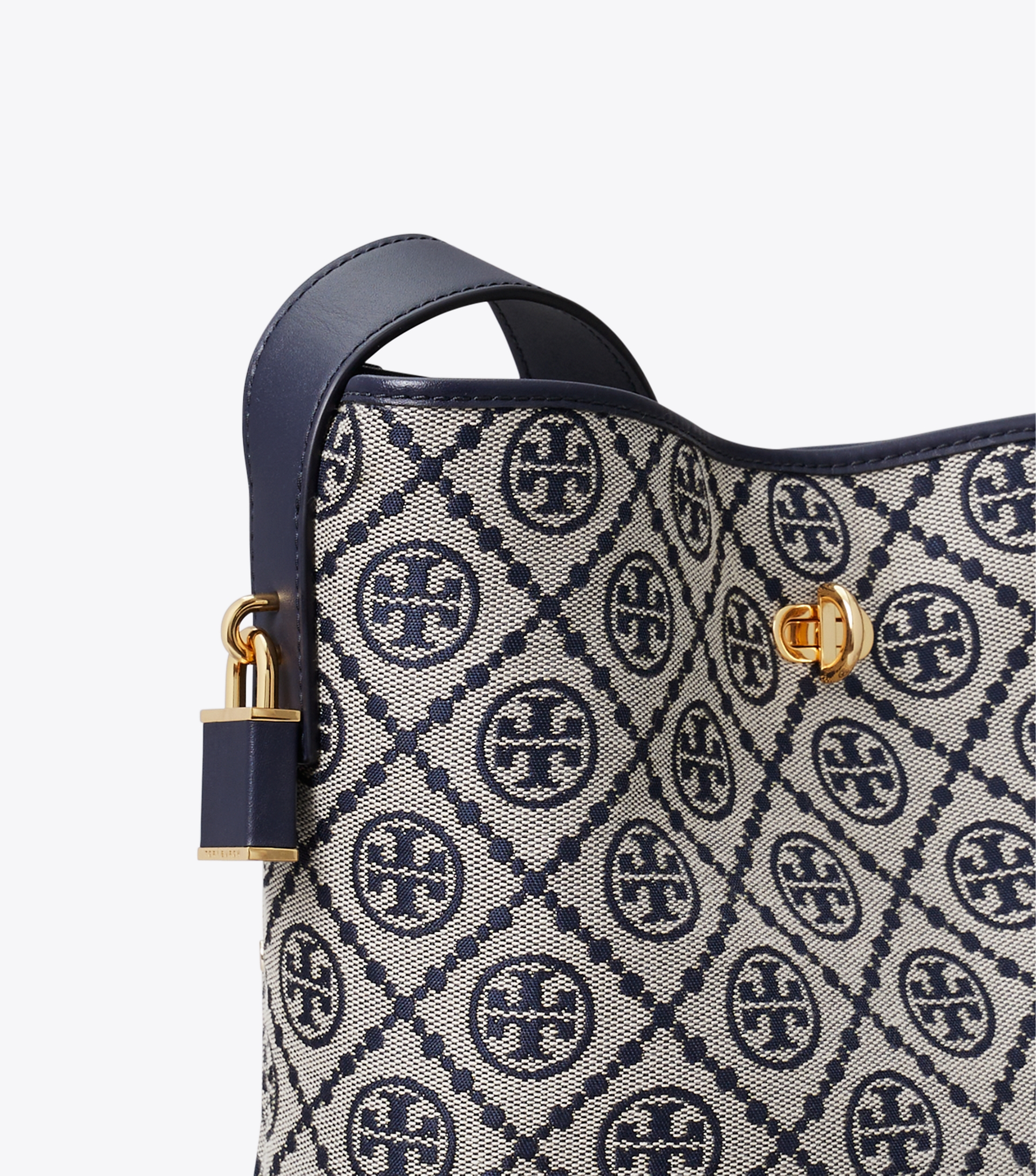 Medium T Monogram Lock Slim Bucket Bag image number 3