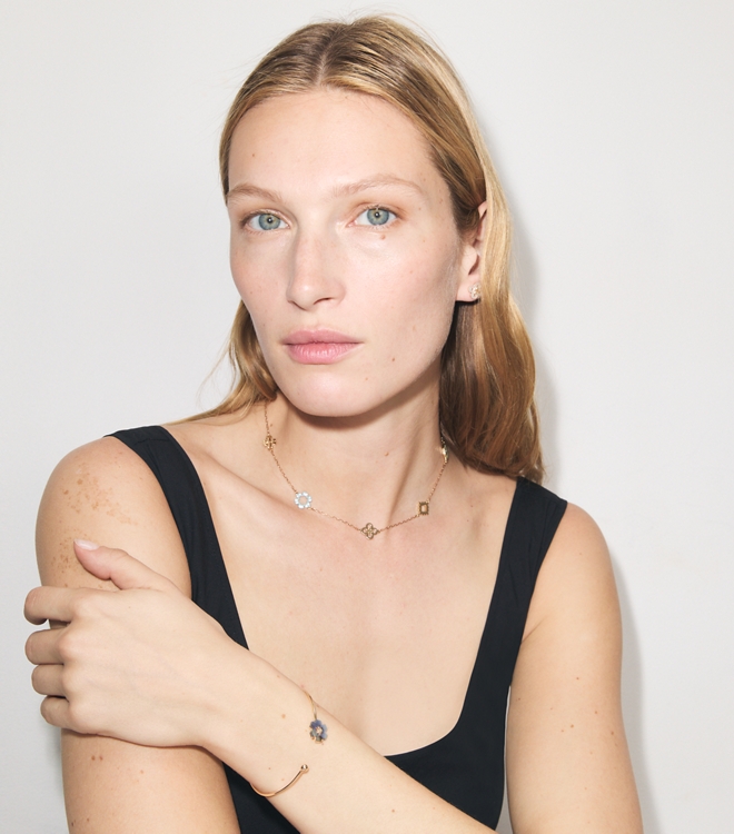 Forget Me Not Pav&eacute; Necklace