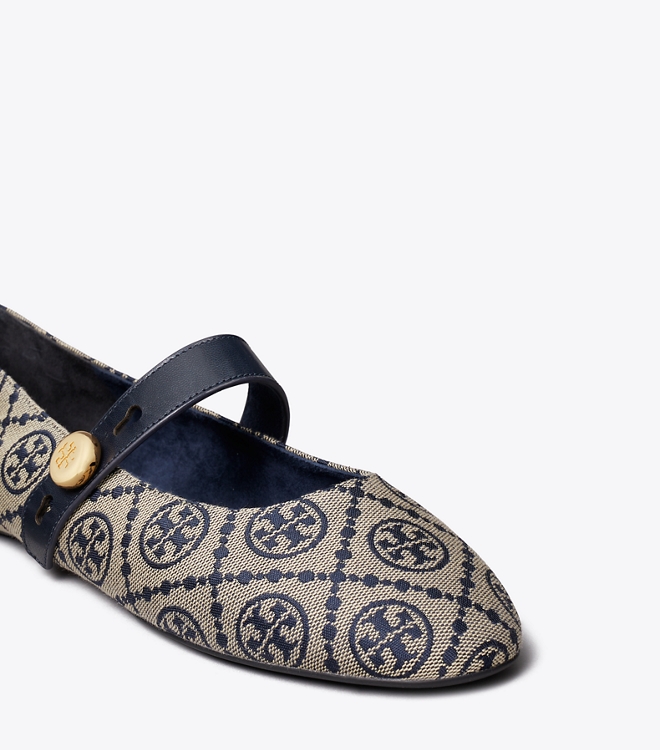Romy Mary Jane, Wide