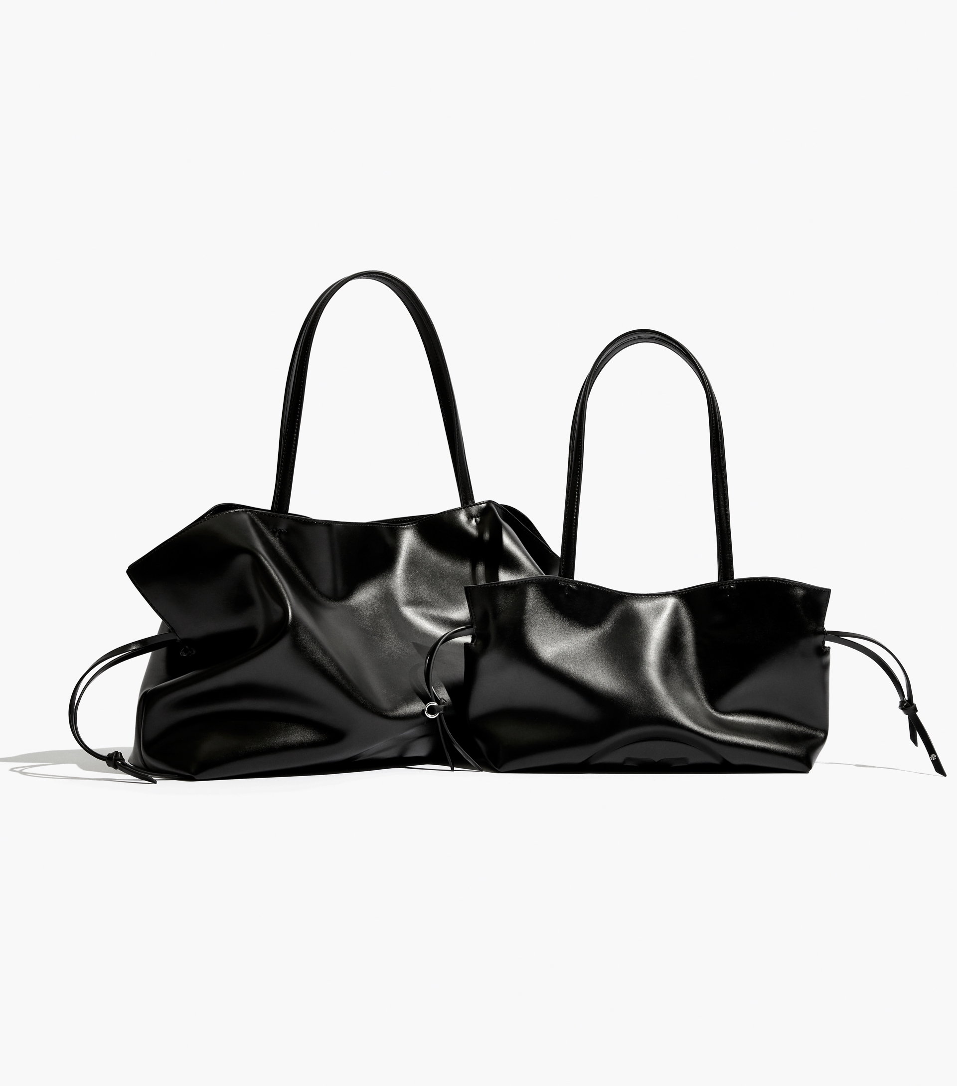 Ella natuura&trade; Drawstring Tote image number 7