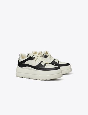  Stage Sneaker
