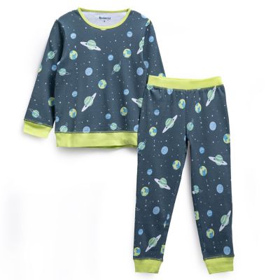 Pijama polar niño talla 2 gris oferta en Tottus