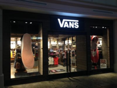 Tienda vans shop paseo la fe