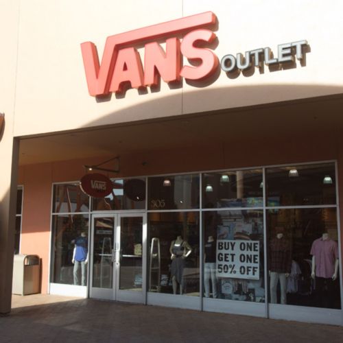 Makkelijk te gebeuren Vesting ziel Vans Store - Arizona Mills in Tempe, AZ, 85282