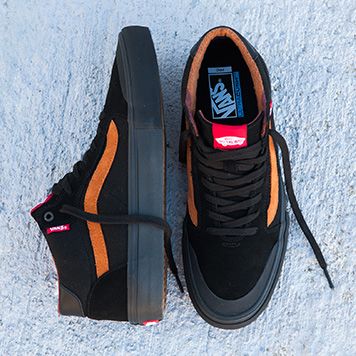 Vans Introduces Style 112 Mid Pro in Dakota Roche's Signature Colorway